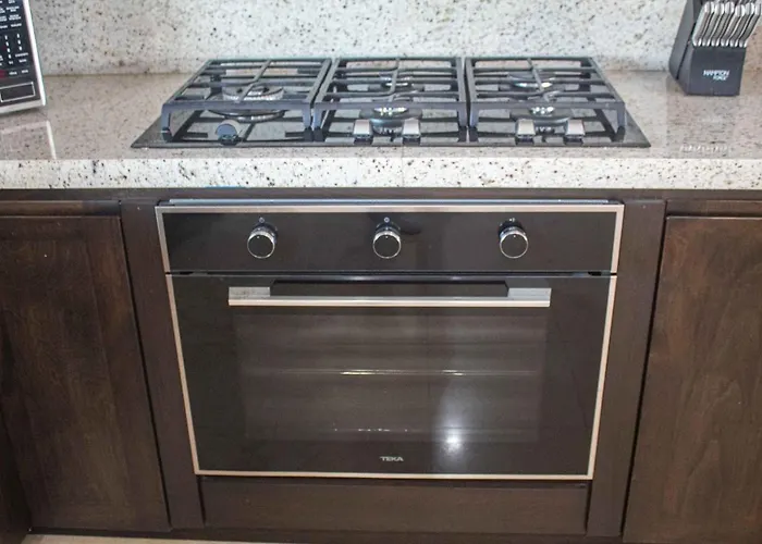 Private In Gated Community Pet-friendly Villa